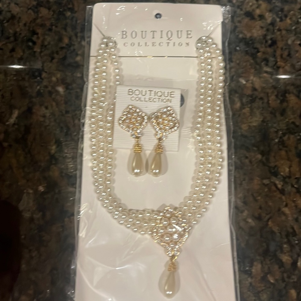 Bridal fashion jewelry set